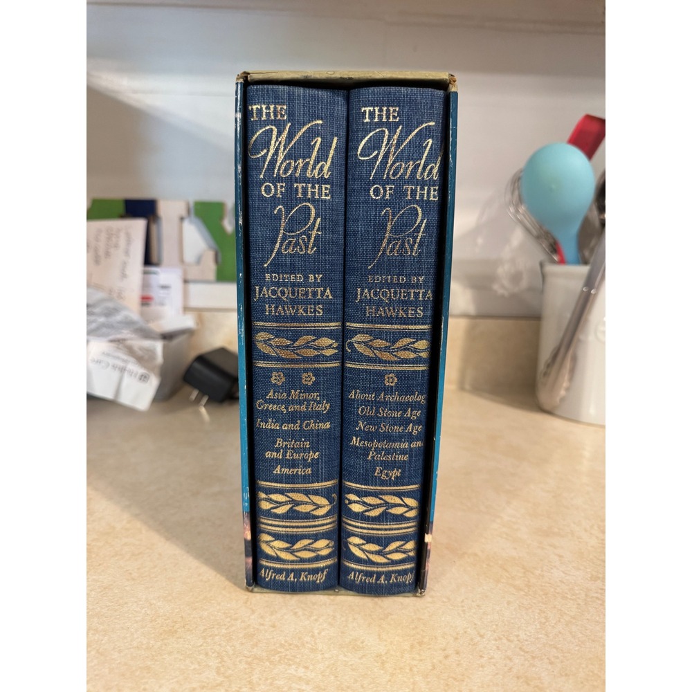 The World of the Past Jacquetta Hawkes 2 Volume Boxed Set Hardcover Archaeology